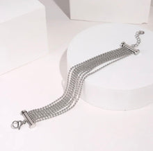 Load image into Gallery viewer, Tassel bracelet