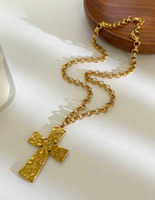 Load image into Gallery viewer, Cross Necklace