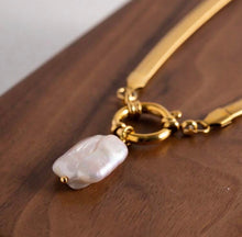 Load image into Gallery viewer, Charm boho Necklace
