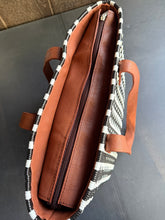 Load image into Gallery viewer, Mayra bag