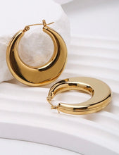Load image into Gallery viewer, Circle earrings
