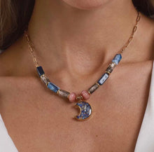 Load image into Gallery viewer, Moon  Necklace