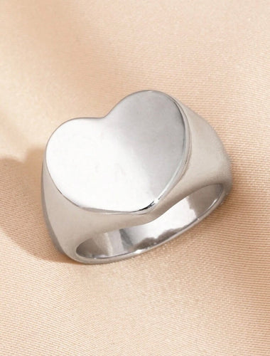 Heart ring
