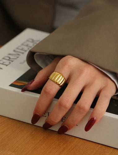 Fashion Ring