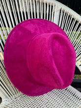 Load image into Gallery viewer, Faux Suede hat