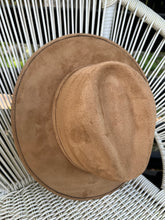 Load image into Gallery viewer, Faux Suede hat