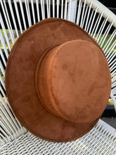 Load image into Gallery viewer, Faux Suede hat