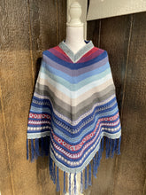 Load image into Gallery viewer, Poncho de Lana